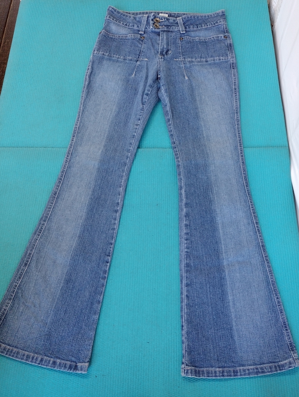 Route Women's Two Tone Boot Cut Low Rise Jeans Size 6